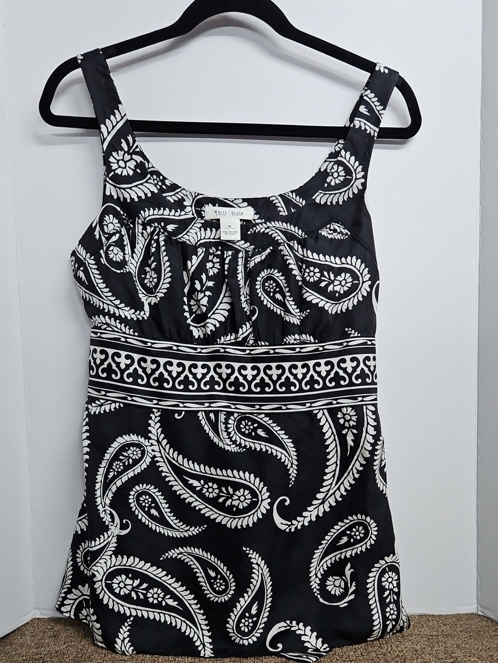 White House Black Market Black White Paisley 100% Silk Tie Back Tank Sleeve Top